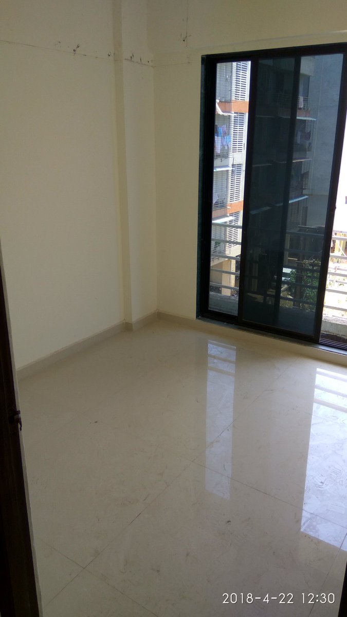 SunRealEstate1's tweet photo. Fantastic 1bhk 670 area 63 Lacs All Inclusive Sector 21 Ghansoli 5 minutes from Rabale Railway Station 🚉 https://t.co/kFPv9vYsbb