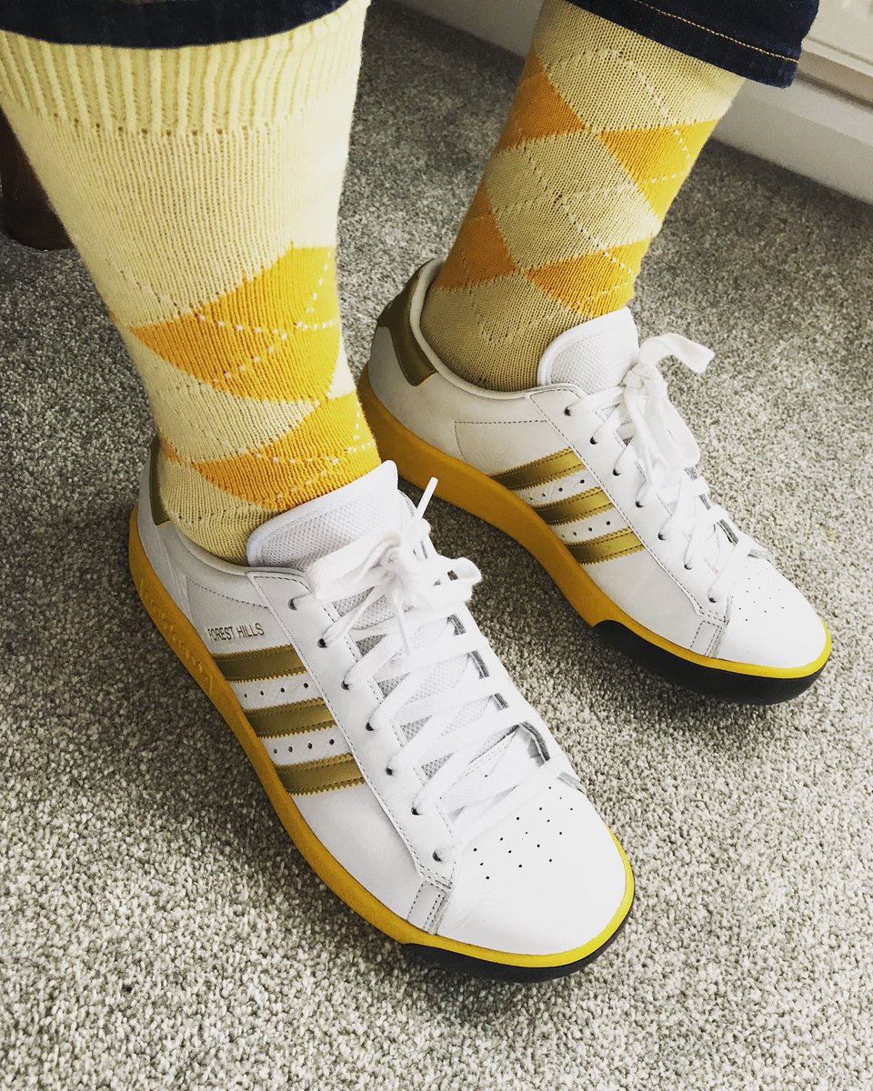 ChrisThorpe31's tweet image. Le tour socks x forest hills @SockCouncil #SocksOutSunday