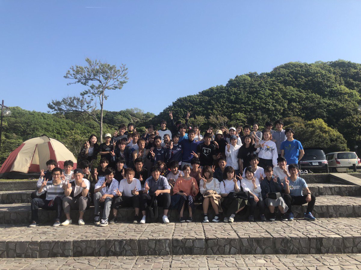 ultimate___2018's tweet photo. 昨日はBBQ&amp;ビーチアルティinときめきビーチでした！🏖🐠

海に飛び込んだり、お肉を食べたり、ビーチアルティメットをしたり最高の1日でした！😎✨

入部確定者も増えてきて嬉しい限りです😍💕

26日が最後の練習体験は人数制限無しにします！
ぜひお友達を誘ってアルティメットに触れてみてください！ https://t.co/8hXvIJA95f