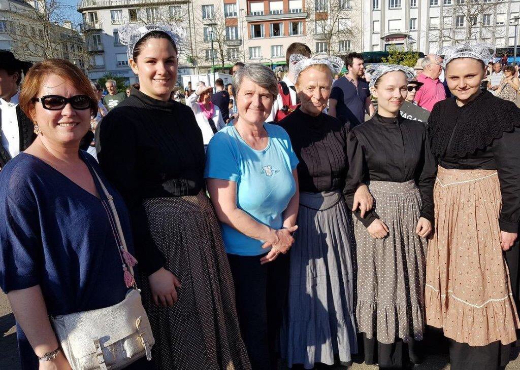 RPBrest's tweet photo. Printemps des Sonneurs #Brest @RPBrest @BMALGORN @VBourbigot @jnautret #CultureBretonne #Bagads https://t.co/G6GqnFi5Xq