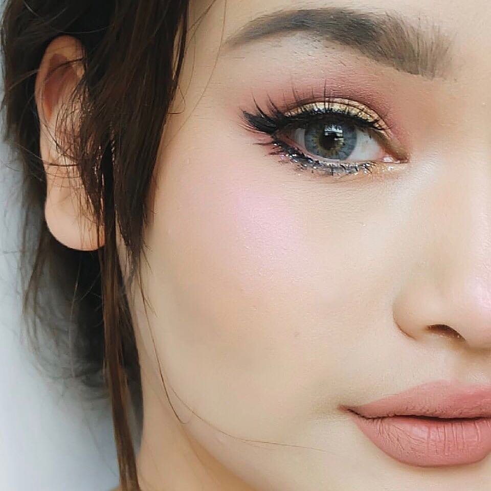 CHERRY grey BY SWEETY

Diameter : 14.5MM
Masa pakai : 6 bulan
Made in Korea

READY:
GRAY (PLANO, -0.50 S/D -6.00)
BROWN (PLANO, -0.50 S/D -6.00)
YELLOW GREEN (PLANO ONLY)

Harga 140.000
Free ongkir ke seluruh Indonesia
