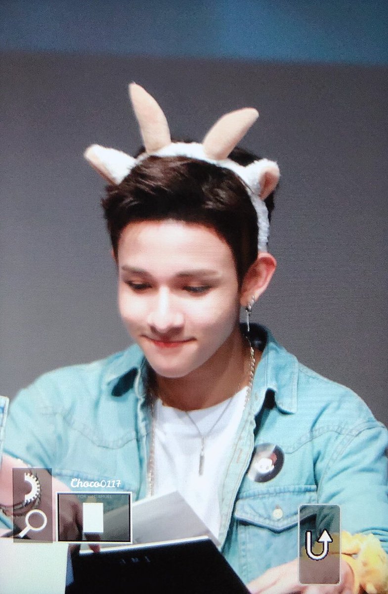 Choco020117's tweet photo. 180422 팬싸
 @bravepunch0117 
#사무엘 #Samuel #サムエル #ONE https://t.co/vMfEfmJRE0