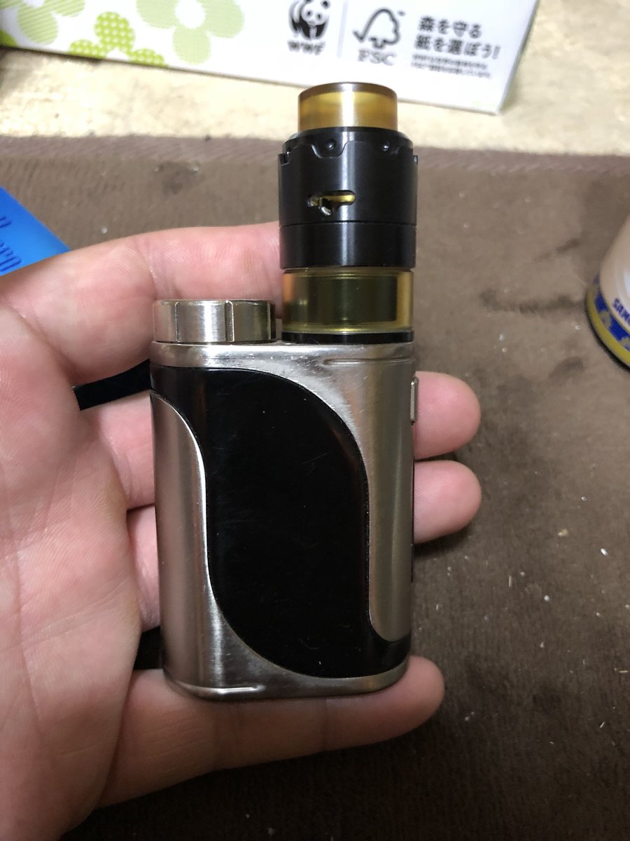 i_pentax_l's tweet image. この前 #ジャグスタ へ連れてったやつを #VAPE に引き込むためこの組み合わせをプレゼントしようかしら？
#PICO25 はほぼ使わないし #PYRO は友達が色違いで2個買って1個いらないって言ったやつ(笑)