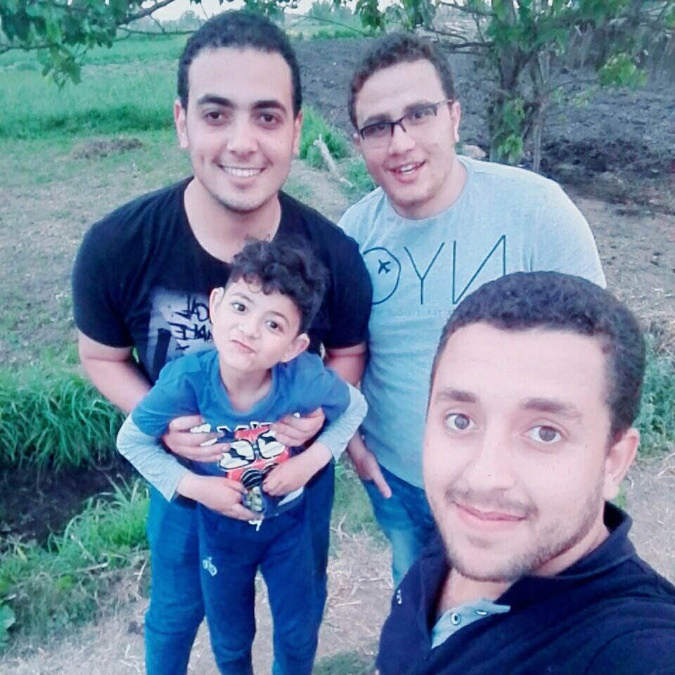 alimontaser281's tweet photo. #NewProfilePic
#boode
@M_ismail957 
@aliarafat1995 https://t.co/CJaAqHSON4