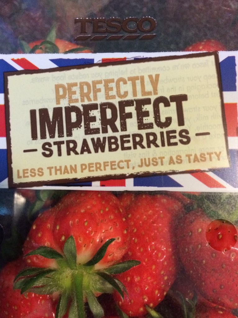 EnvironmentGrad's tweet image. Hate #foodwaste so loving these Perfectly Imperfect strawberries! Great work @Tesco 🙌🏽