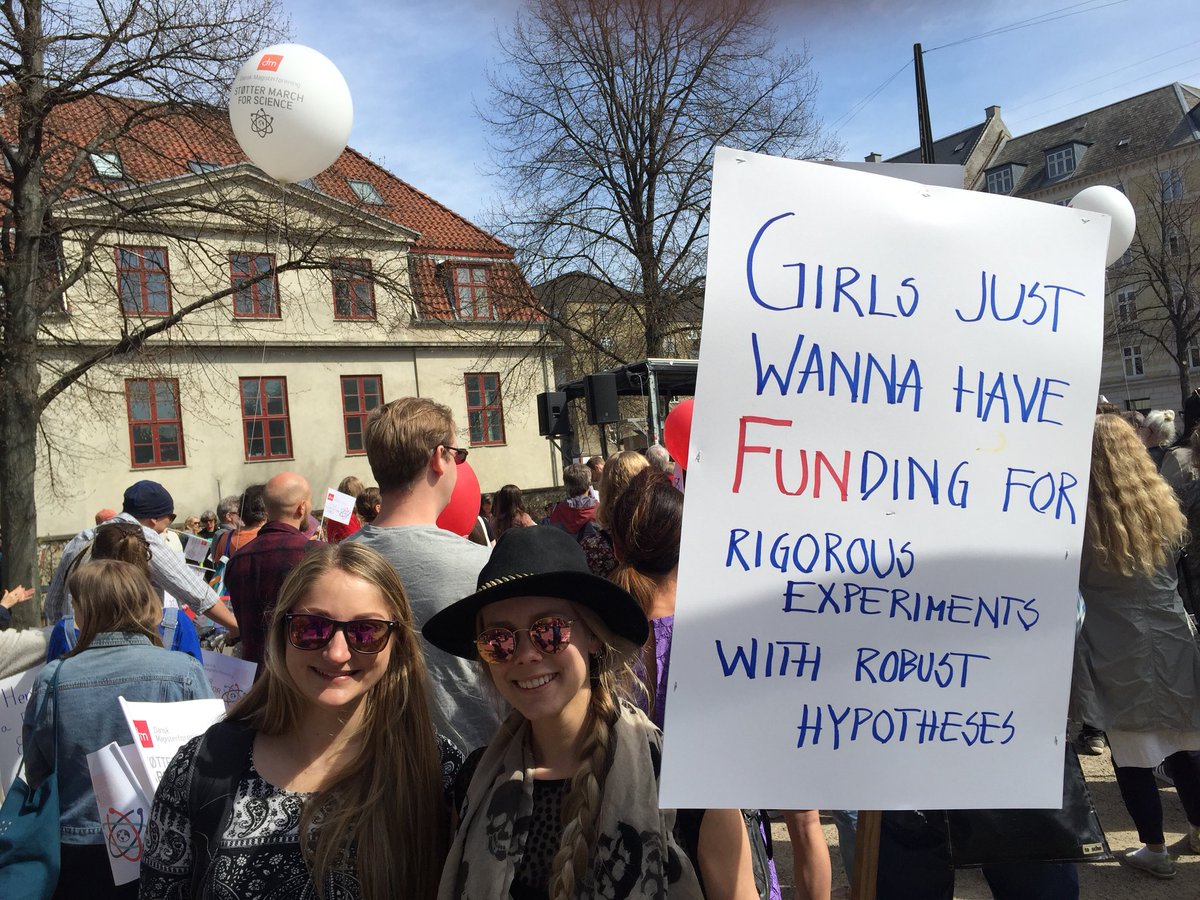 MkeYoung's tweet photo. Copenhagen #MarchForSciencedk right now at Niels Bohr Institute #MarchForScience https://t.co/LKnHk4rKs1