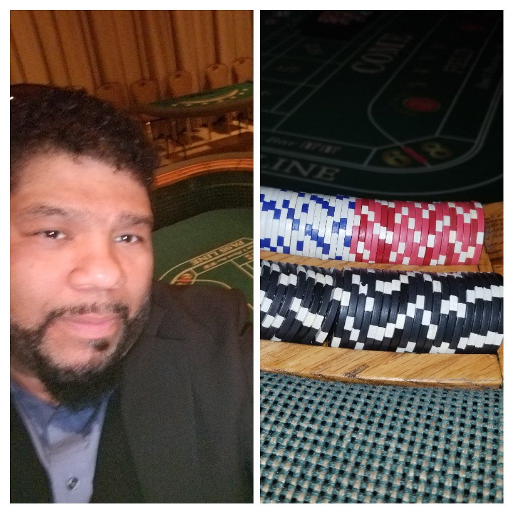 LegendofGrundy's tweet photo. Lol when you a Rattlerman and you win Casino night at the FAMU fundraiser with over 3 million in chips! (Blacks are 100 thousand a piece!) And u get a free trip to the Florida Classic in Nov, all expenses paid! It's good to be the craps🎲🎲 king! #FAMU4Life 🐍🐍🐍 #Rattler4Ever https://t.co/dvFiM2lcax