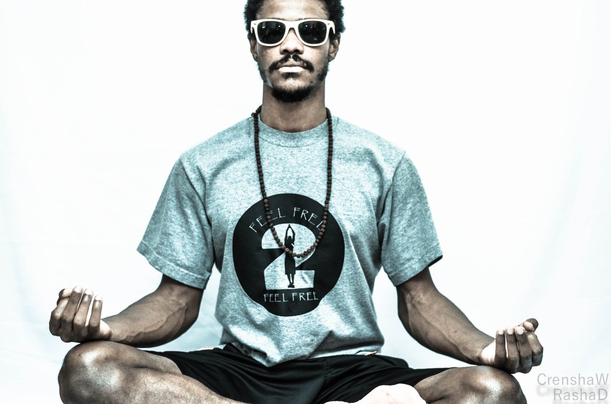 TheSOS_Show's tweet photo. On my weekly TV show #BreakingInto I am talking to #datyogadude James Woods and we are discussing #yoga and its amazing effect on your mind body and spirit! 3pmPST on @bhlonline @JamesLottJunior #blackmen https://t.co/Kdh29tYHOE