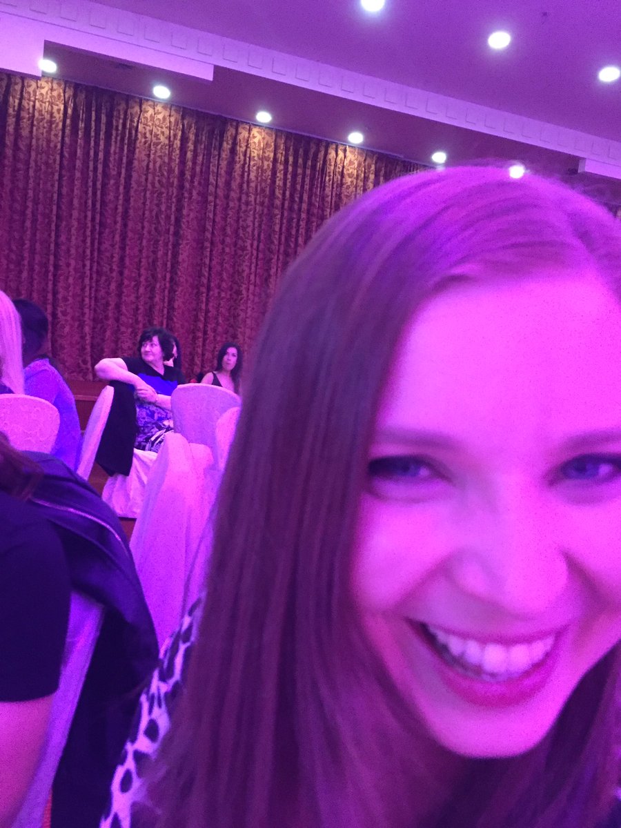 Weezymurtagh's tweet photo. There's always one....my eye is watering....shut up Wee Fí #pippasfashionfactory https://t.co/i1ao5R5p58