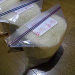 これは便利!カイロを使って今すぐできるお米の密閉防虫!