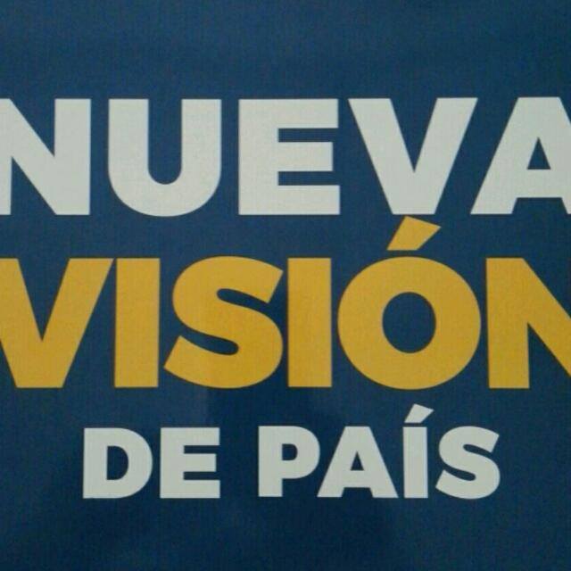 ROBERTO30121614's tweet photo. 3🛑🛑🛑🛑 TERMINÓ.
SU #VISIONDEPAIS ES UNA ESTRATEGIA TRIUNFADORA.

ADELANTE CARLOS, SIEMPRE ADELANTE.
DIOS ESTÁ CONTIGO.

BENDICIONES.

#CALLEJAPRESIDENTE https://t.co/AJn58NIxAG