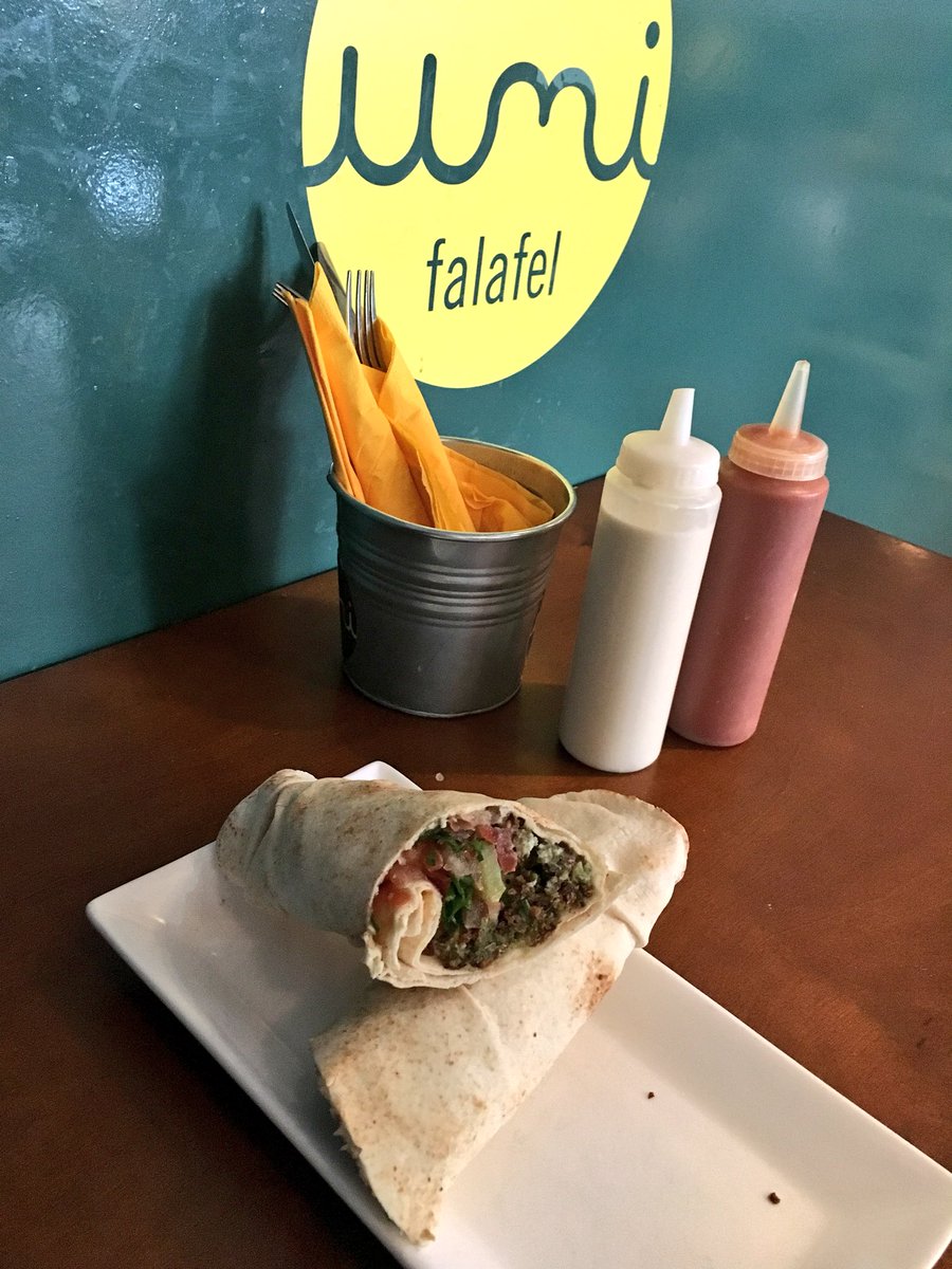 mulanshu's tweet photo. Listening to U2 while eating lunch at @UmiFalafel 💯#greatplaylist #LoveDublin #visitireland https://t.co/rCyfJhfGDl