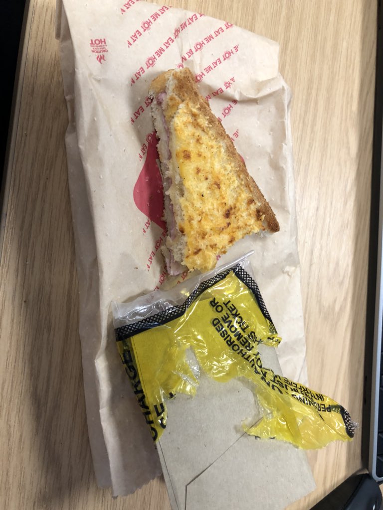 sfaulkneruk's tweet image. Expensive lunch! #notpaying