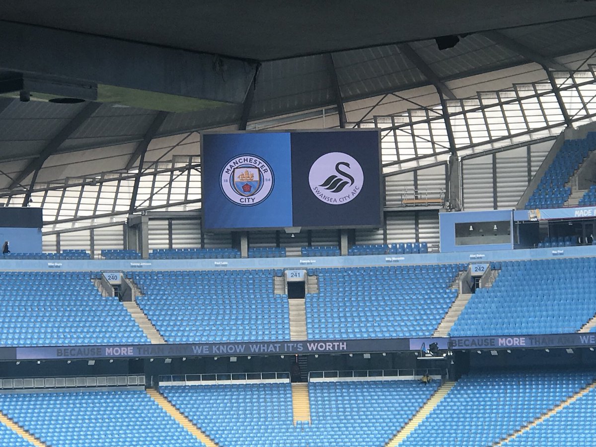 UKBeerjet's tweet photo. #mcfc #beerjettrial #fastpour #6pints7seconds https://t.co/KWz8gCifyC