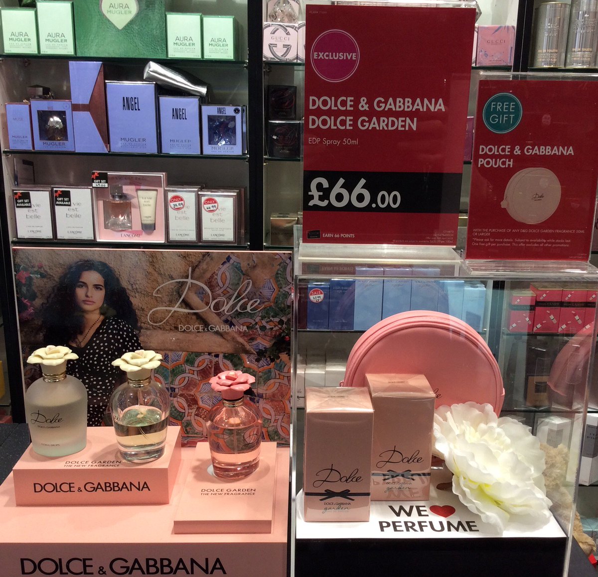 bowstreetmall's tweet photo. Why not treat yourself to a new Spring scent?
Dolce Garden has just landed at @ThePerfumeShop and it's the perfect fragrance for this season! #Fragrance #Spring https://t.co/go0OAoZ27v