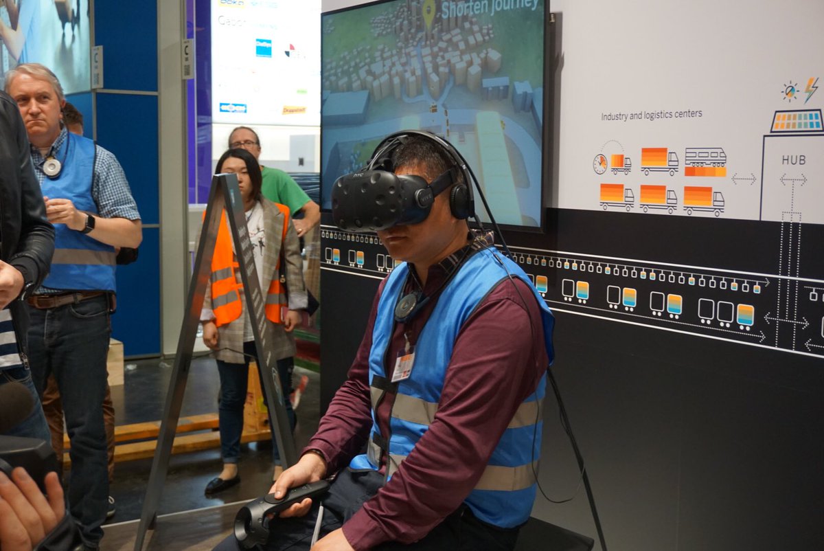 hannover_messe's tweet image. SAP is redefining #Logistics with its revolutionary solutions for fully automated warehouse management. Witness their vision of the future with the help of #VR #CeMAT #HM18 @SAP @SAPdach