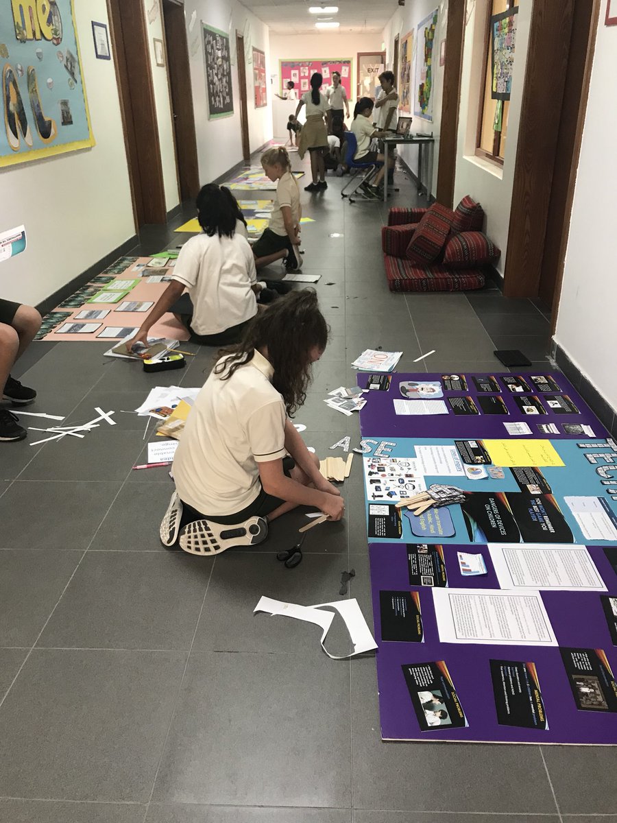 GCSPYPG5's tweet image. 2 days left until the official opening of #GCS2018PYPExhibition #WhereWeAreInPlaceAndTime #behappybegcs @Jane_Gaughan @GCSPYPCor @MissCroukampGCS @LubnaKhawaja @JillShadboltGCS @GCSPYPCor