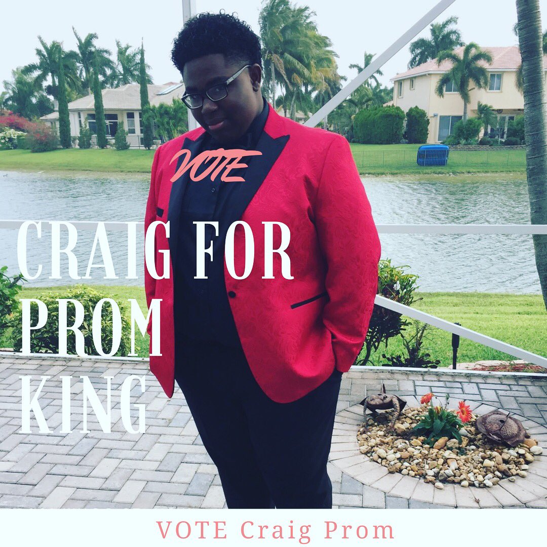 cmilbry1216's tweet photo. CRAIG FOR PROM KING #PROMKING2018 https://t.co/yHCxCDrk4s
