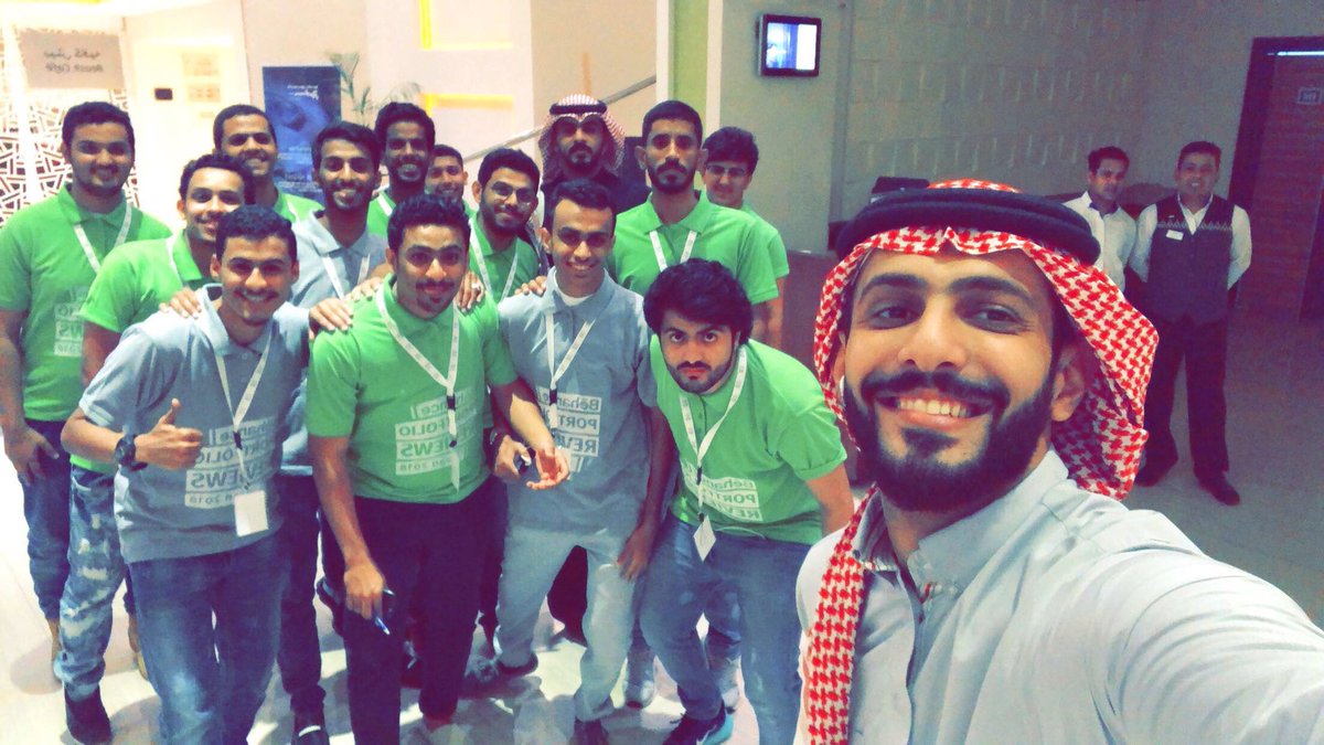 md_almousa's tweet photo. كانت يومين عظيمة مع جازان وأهلها، الأول كان مع فعالية فنية اجتهد عليها فريق رائع،و خلق مساحة ممتازة للمبدعين من شباب وبنات جازان❤️👏؛ 
 #بيهانس_جازان 
@BeJazan https://t.co/5Xbf5asOZt
