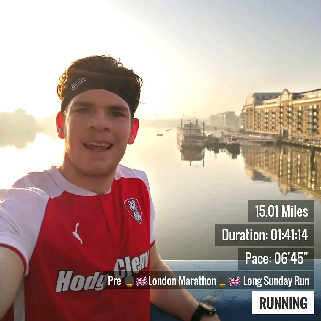 LarkRufc's tweet image. Early start for my Sunday Long Run went out on #LondonMarathon course. Was already warm at 6am so well done everyone who ran today in tough conditions! 👍

@on_runningUK 🇨🇭#onrunning 🔛
@cepsportsuk🇬🇧#truecompression 
#runthroughuk
#ukrunchat
#marathontalk
#TeamBlizard 🌪️