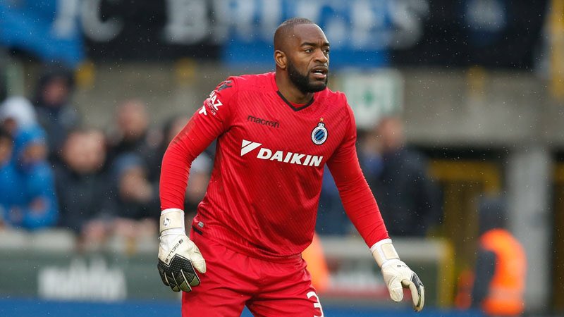 SellsGKP's tweet photo. ELITE CLIMATE GUARD: It’s a Wrap for @kennethvermeer !
#PRIMEDFORCOMBAT #ANOTHERLEVEL #KENNETHVERMEER #VERMEER #GOALKEEPER #DOELMAN #CLUBBRUGGE #FEYENOORD #SELLS https://t.co/F7E6bpvxM7