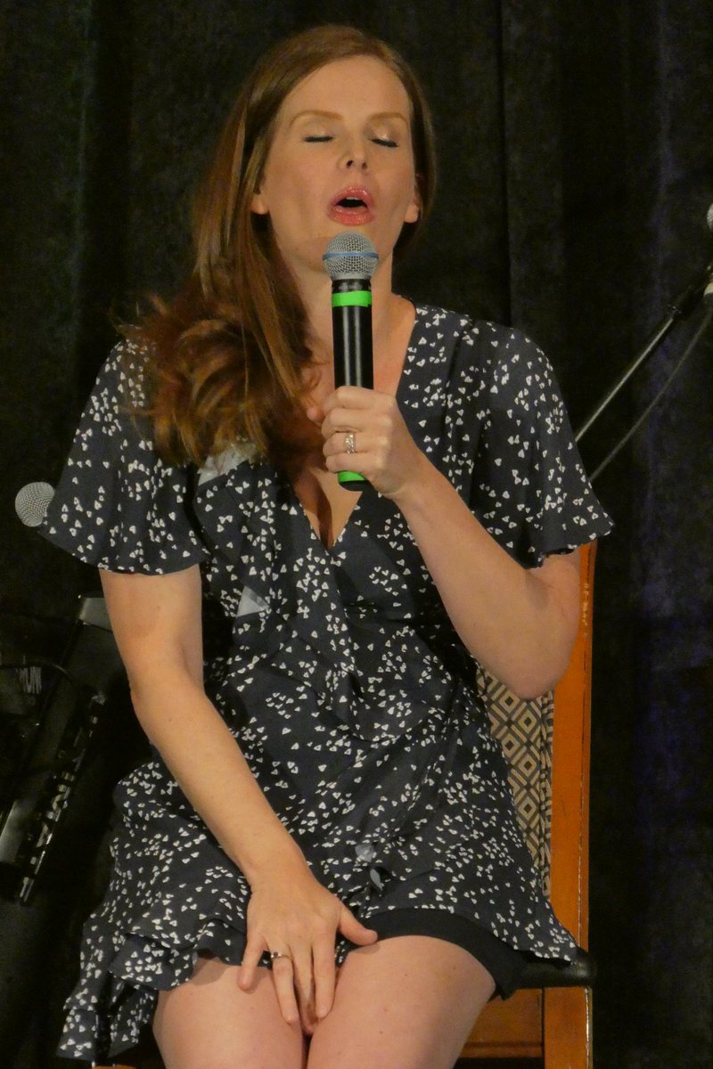 IdyllicCaptain's tweet photo. Bex being Bex 😂 (Part 1) #OUATCHI @bexmader https://t.co/iJocPTW18r