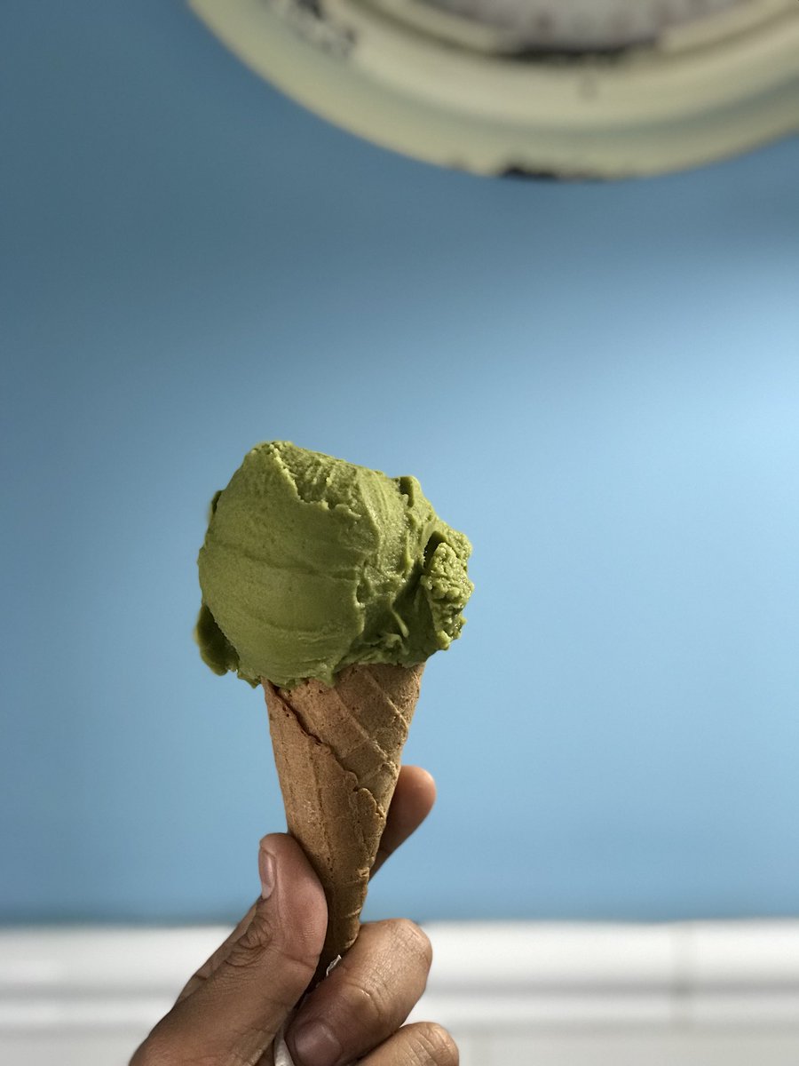 amorcaseroma's tweet photo. Matcha; nuestro nuevo sabor de la línea premium - Caprichos Caseros - hecho con leche de almendras...
¡Ven a descubrirlo en @LaRomaDF! 🍃 https://t.co/aUOiGhc0hG