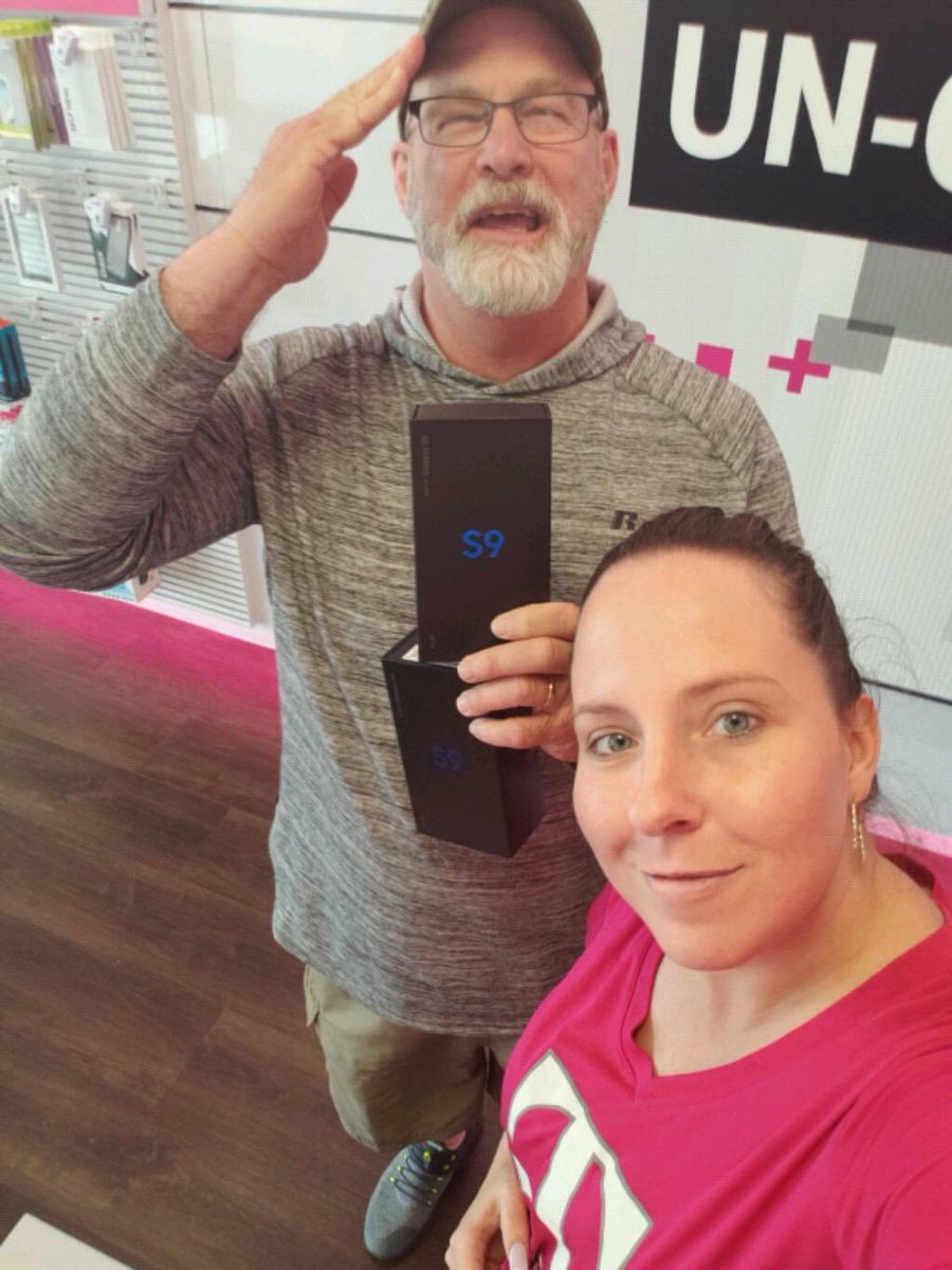 No better way to pay Homage to our Military family than with our T-MobileONE Military plan. WV-Southeast <a href="/WirelessVision/">Wireless Vision</a> <a href="/thatsammori/">Saber Ammori</a> <a href="/JRojas537/">Juan Rojas</a> <a href="/LaylaMoo18/">Layla Muhammad</a> <a href="/TMobile/">T-Mobile</a> <a href="/RJGomezIII/">Rafael J. Gómez lll</a> @RyanShiell <a href="/MJnFla/">Matt Jones</a> @DAgosto77 #AreYouWithUs #salutethetroops