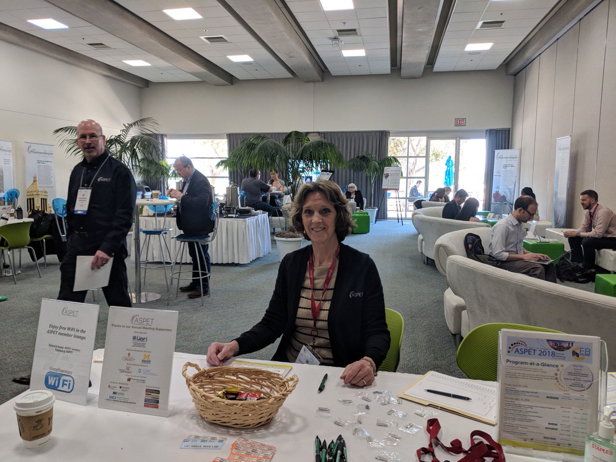 TamaraEsca's tweet photo. Remember to stop by the ASPET member lounge! Room 17b. #ASPET18 #expbio https://t.co/BMXQhMIdzY