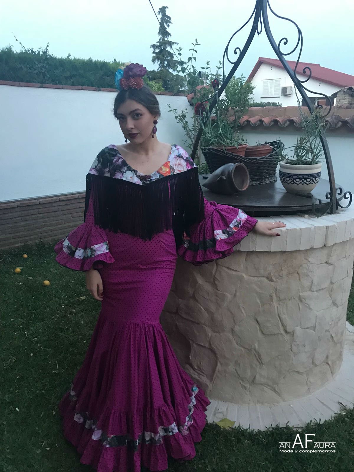 Ana Faura on Twitter: "Otra clienta más vestida Ana Faura. de abril 2018 #Flamenca #AccesoriosFlamenca #AccesoriosMujer #ComplementosParaMujer #FeriaDeAbril #Complementos https://t.co/lOKwekbgK8" / Twitter