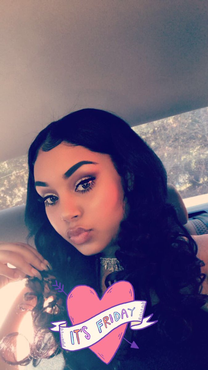 barbiananell's tweet photo. two years left of this ✨#prom2k18 #PasstheDutch #pearleD #DripTown with my baby 💍❤️🖤 https://t.co/9XibZY19xW