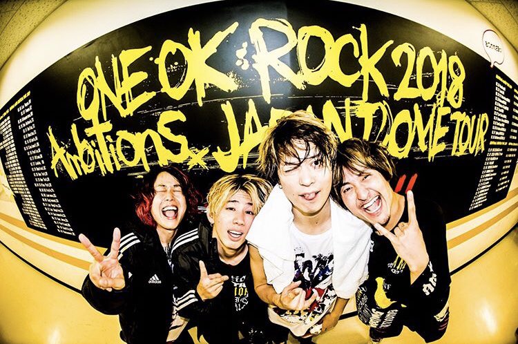 osmch_073's tweet photo. 事細かに書き出したらキリがないので。Take what you wantのTakaの歌声聴いた時、心の底からめちゃくちゃ込み上げてくるものがあって自然と涙零れてた。しばらくは余韻に浸りたいと思う。これからまた日々の生活に戻っていくけど頑張れるよ。それだけパワーもらった。ありがとう。 https://t.co/KtAoW7lBL6