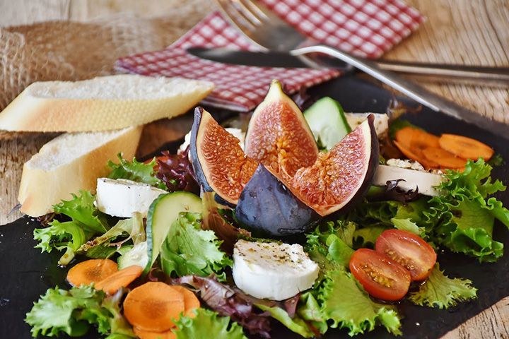 ColoursInfo's tweet image. As spring kicks in and the sun starts shining again its time to bring back some healthy salads to our diets. Happy Sunday!

#healthyrecipes #healthyliving #salads #quickrecipes

coloursofnature.com/5-green-vegeta…