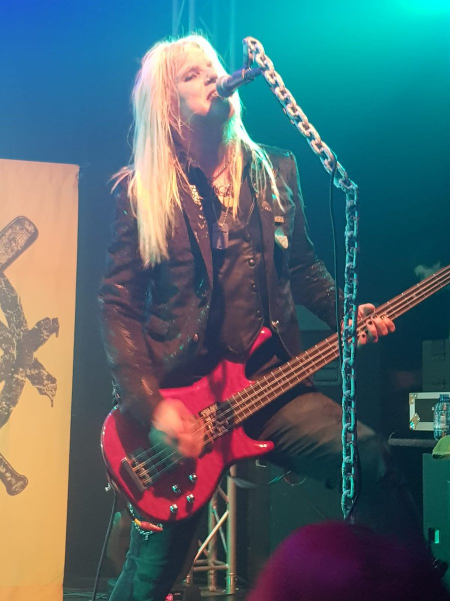 NettyMolenaar's tweet photo. @crashdiet_org 

De Pul Uden  21-4-2018

A blast!!!! https://t.co/5ISQ1jCxJD