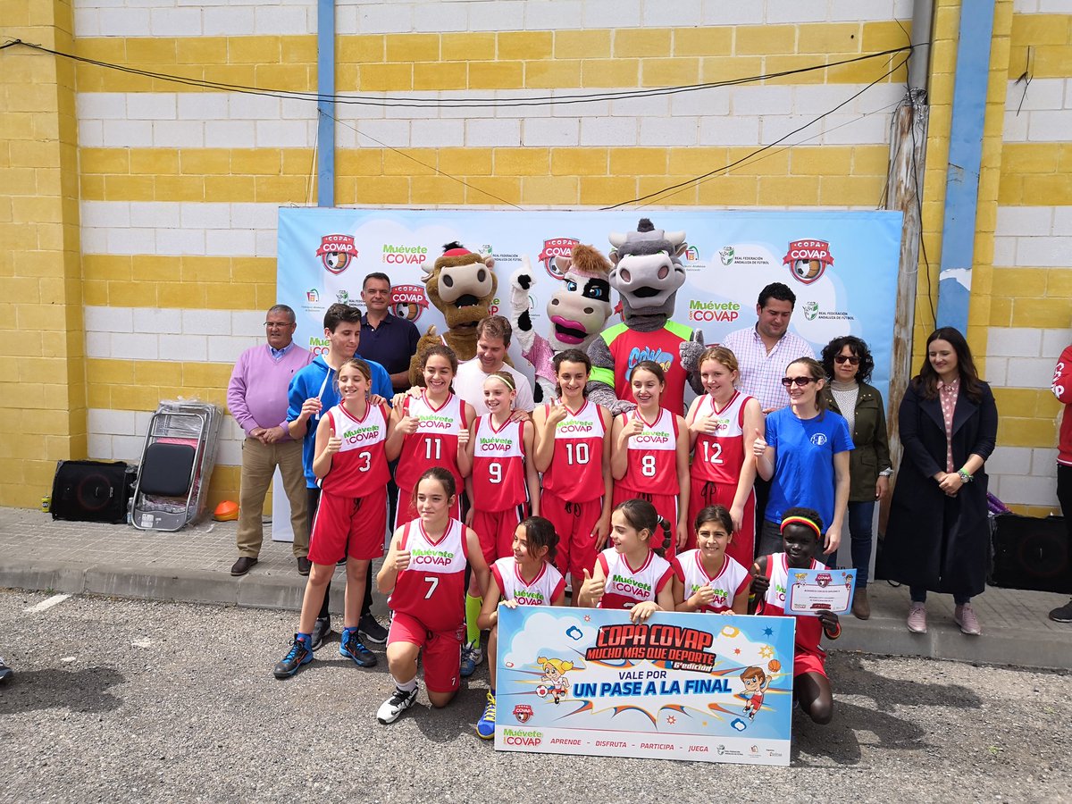 CopaCOVAP's tweet photo. Los equipos @CadizCBGades 🏀👧, @CBSFDO 🏀👦 y #UDCASTELLAR ⚽👧👦 serán los representantes de la provincia de Cádiz en la final de la #6CopaCOVAP. ¡Enhorabuena! https://t.co/UFsldeCsot