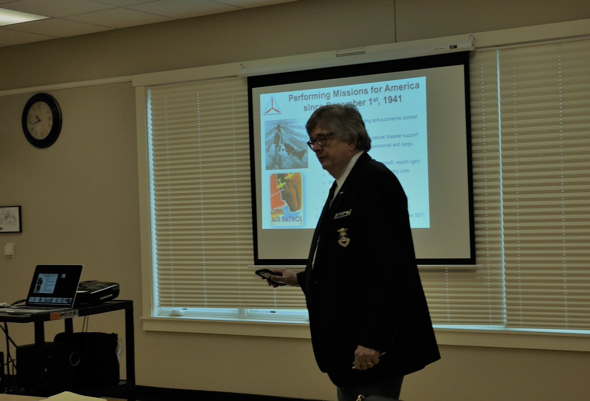 ILWGCAP's tweet photo. Wrapping up #Volunteerweek with Major Gillingham sharing how Civil Air Patrol can partner with first responders and communities during emergent situations at the Hanover Township Emergency Services education workshop. #CAPabilities #nationavolunteerweek @ILWG_ES https://t.co/UdfVkjBHEi