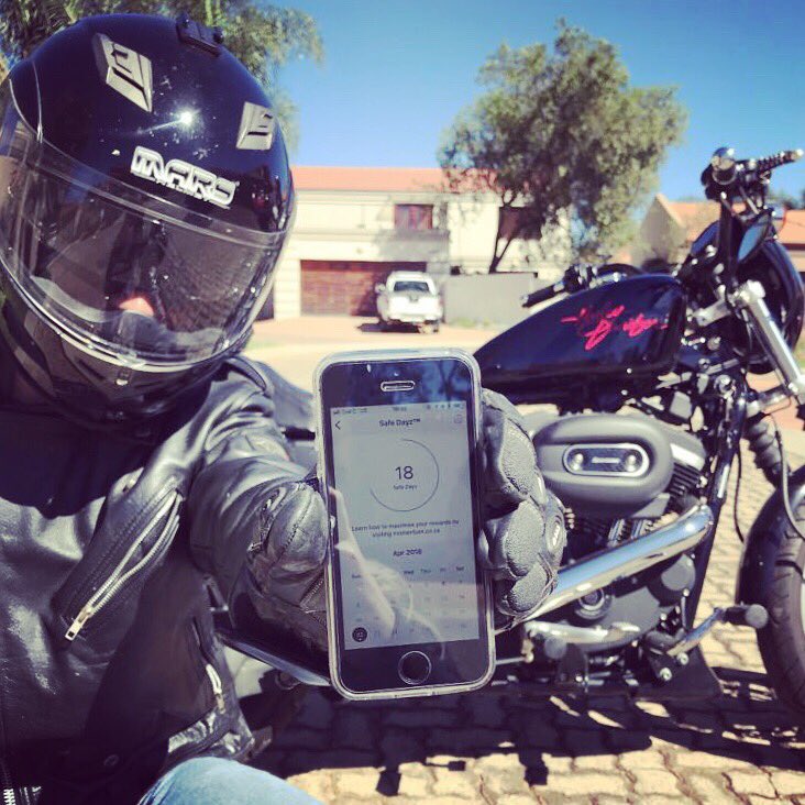 ChrisSteynEVP's tweet photo. 18 #SafeDayz out of 21😄
Being a motorcycle rider, road safety is extremely important to me. One thing I always remember is #ATGATT (“all the gear, all the time”). No matter how short (or long) the ride, gear up!!!! 🏍Thanks @Momentum_za for doing your bit to help😄 https://t.co/qOrGzRD5JS