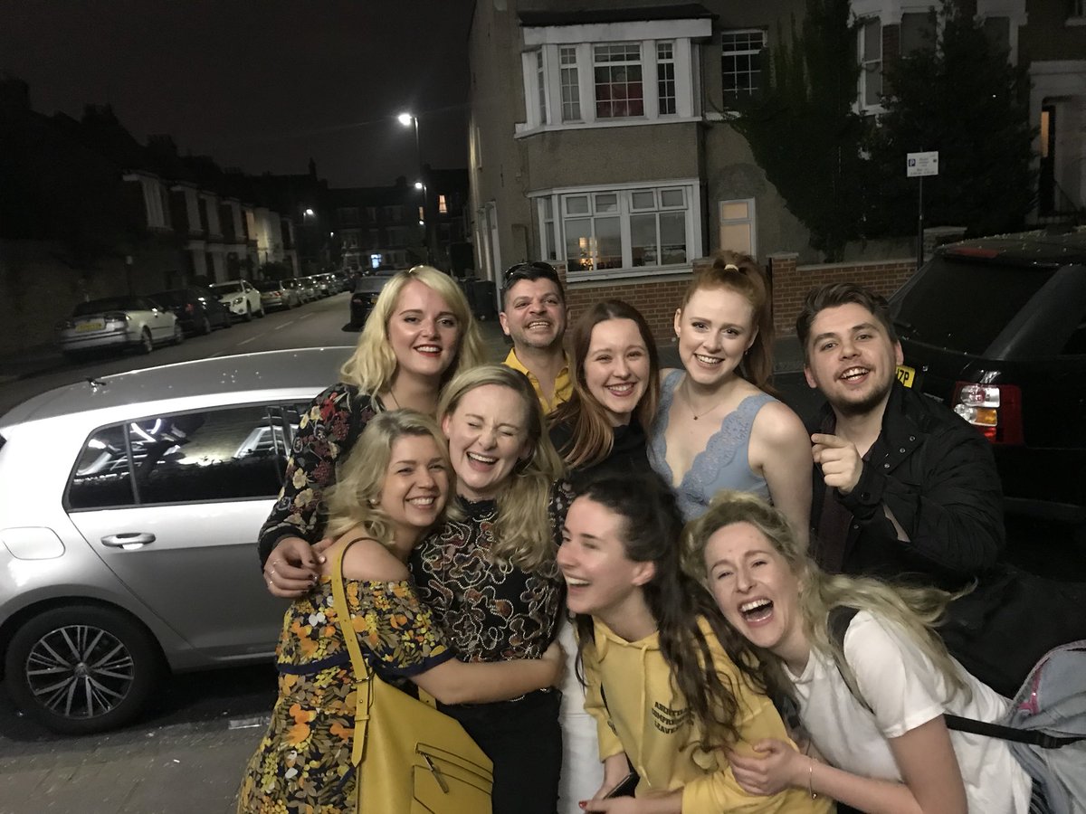 Soo brill being reunited with everyone last night! 😍😍😀😀😀<a href="/PPAcademyUK/">P P A</a>  #soomanyhappyfaces