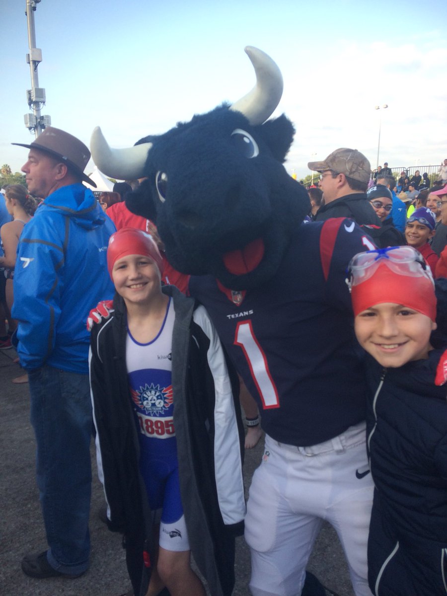 furytriteam's tweet photo. First long course finishes for Caden and Alonso! #houstontexanskidstri https://t.co/ZCREJbxqi4