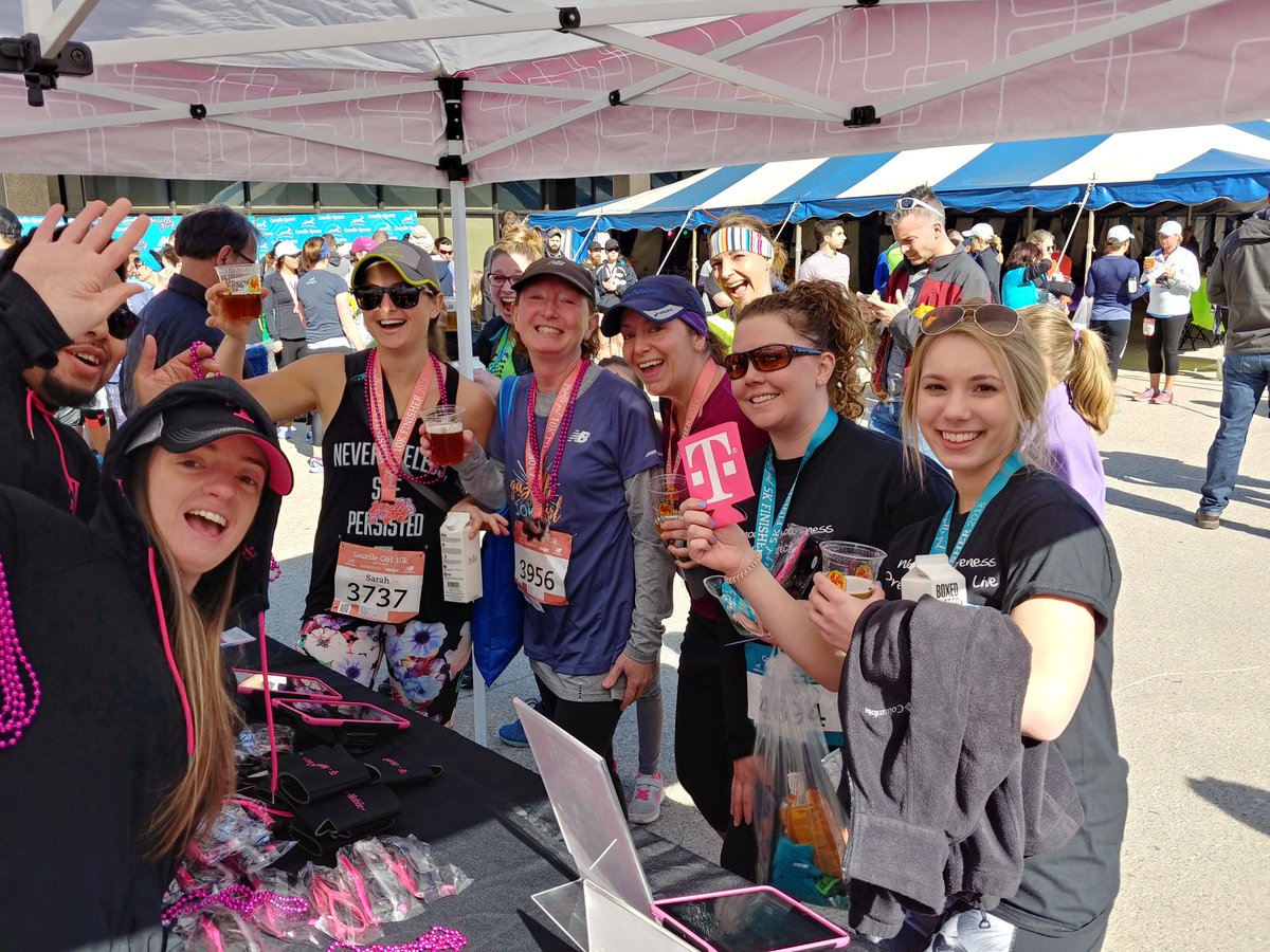 TMOGrandville's tweet photo. #tmograndville #TMobile swag team! #gazellegirl half Marathon! https://t.co/PPQHPINnnK