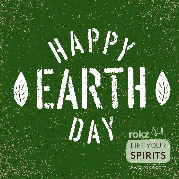 crazygoodnuts's tweet photo. #happy #earthday for rokz and Doug's Nuts. Get out and enjoy the #earth today. Just remember to #reuse & #recycle. #rokzflavors #crazygoodnuts #earth #motherearth #eugeneorgeon #oregon #loveyourspace #takecareofoneanother #loverokz https://t.co/T0JZzSygzB