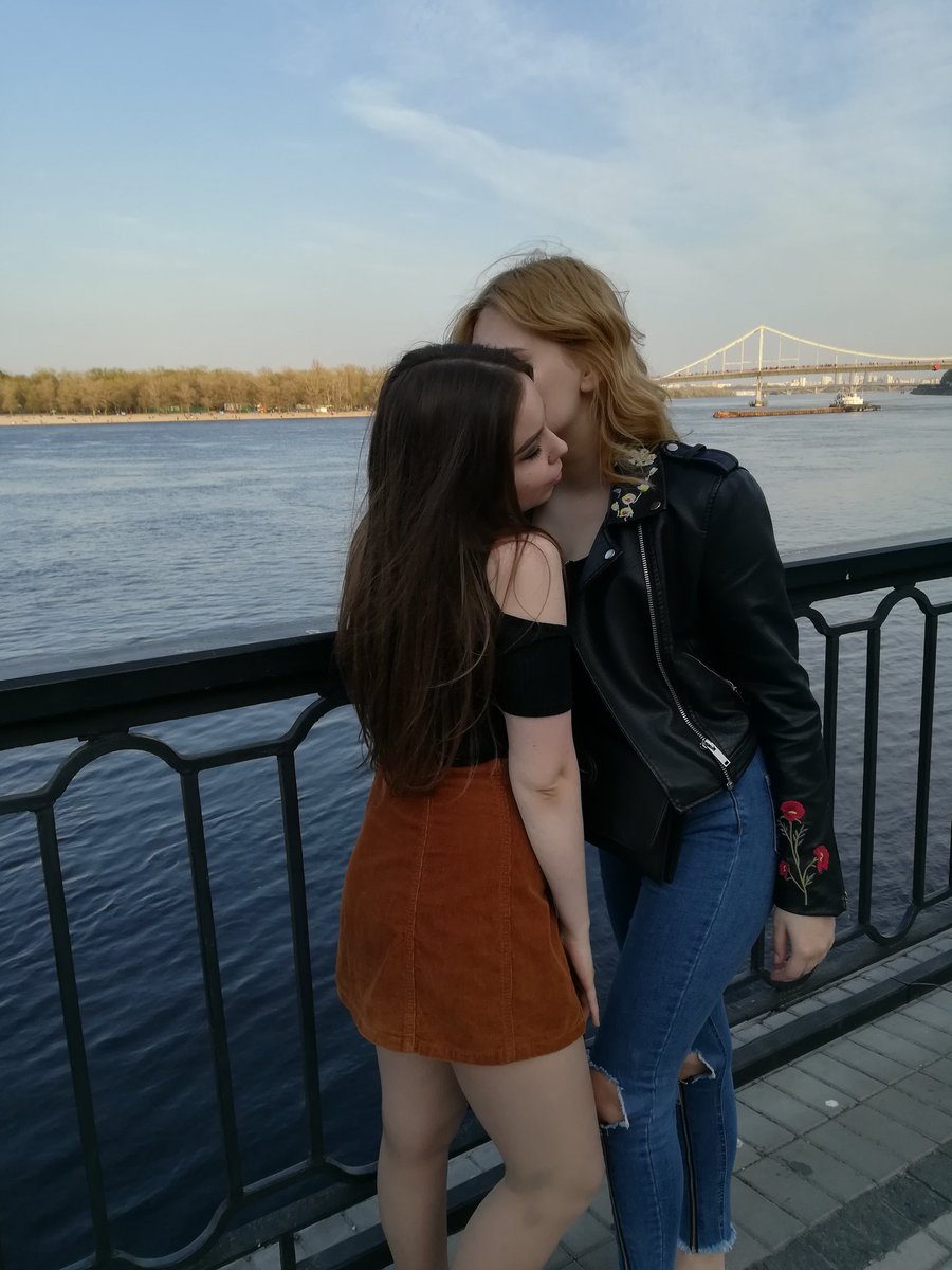 lenaaaa_d's tweet photo. Базарит шото https://t.co/FxuGVIEjyQ