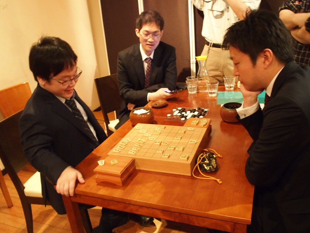 Akio Kiyomichi V Twitter メインイベントは 将棋棋士 船江恒平vs