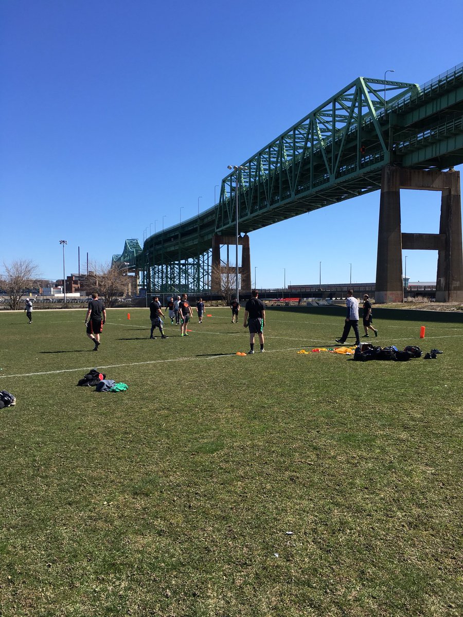 Camachafella's tweet image. Great opening day for football! #HubSports #HitchPlease