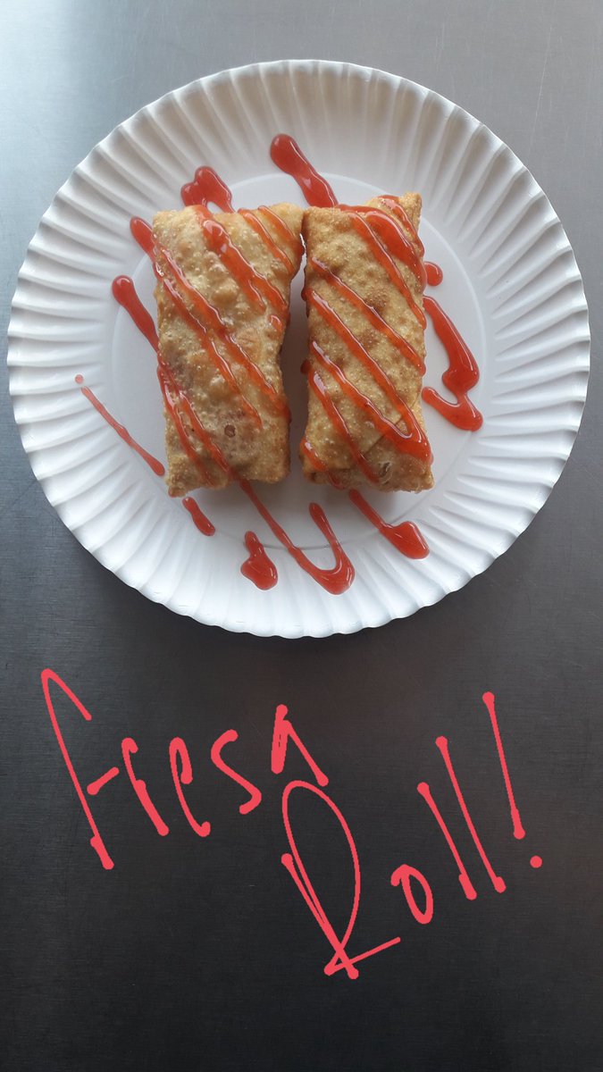 Que tal unos Fresa Rolls para desyunar? Estamos en la Feria del Libro en el Centro Cultural <a href="/UNAM_MX/">UNAM</a>! Vengan zen!