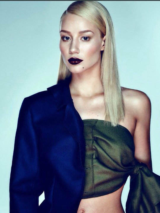 MATHEUSAZALEA13's tweet photo. ๐@IGGYAZALEA๐ para o photoshop da capa do buzz single #Azillion do รกlbum #DigitalDistortion ๐ฅ๐โค
#Savior #STS #LOVEIGGY https://t.co/ojpNFSv79b