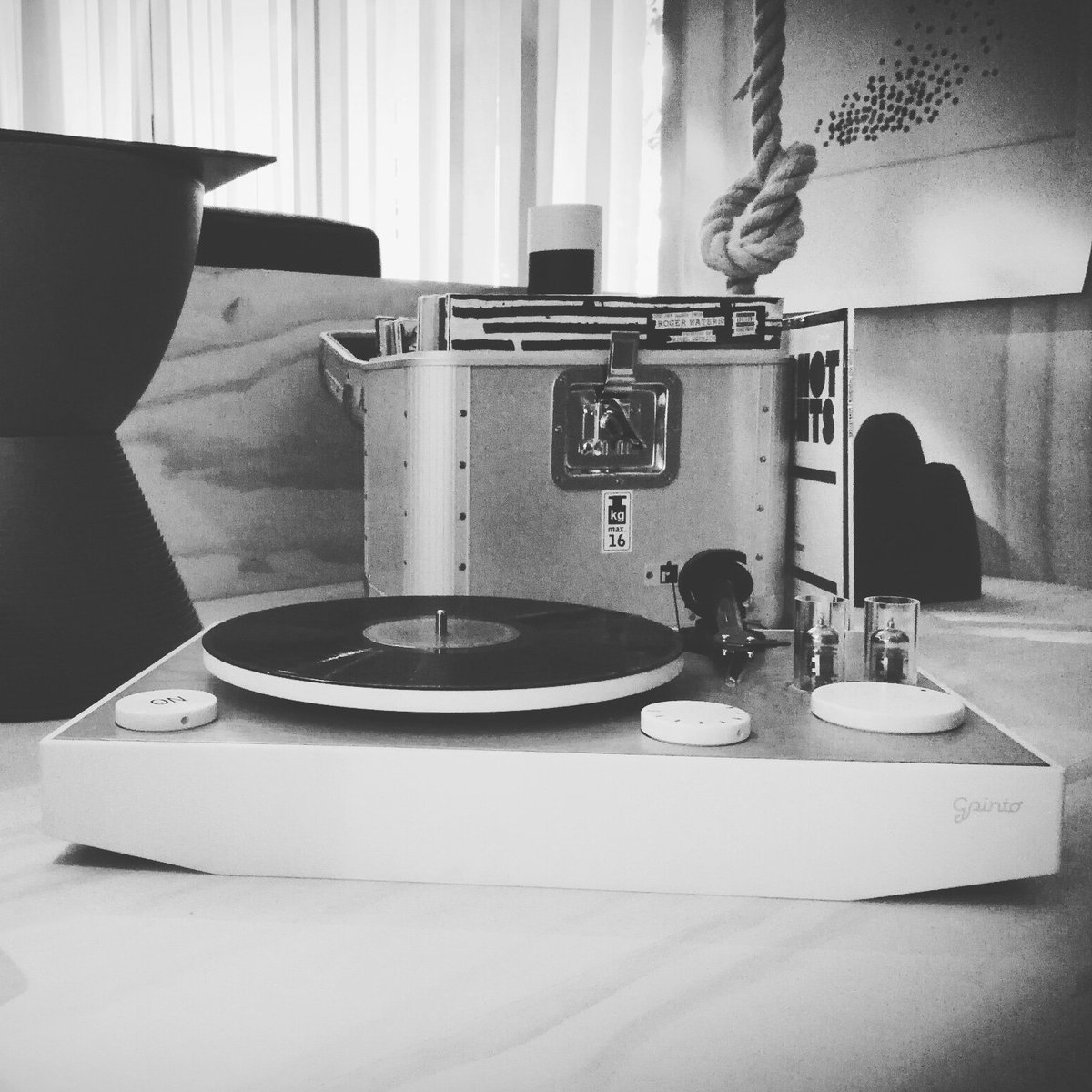 Until April 29 #on is present at the exhibition-installation in the halls of #palazzobovara on the occasion of #milanodesignweek
#onlife Millenials at home is a project by #elledecoritalia
#abit #design #coworking #project #staytuned #turntable #enjoythemoment #startup