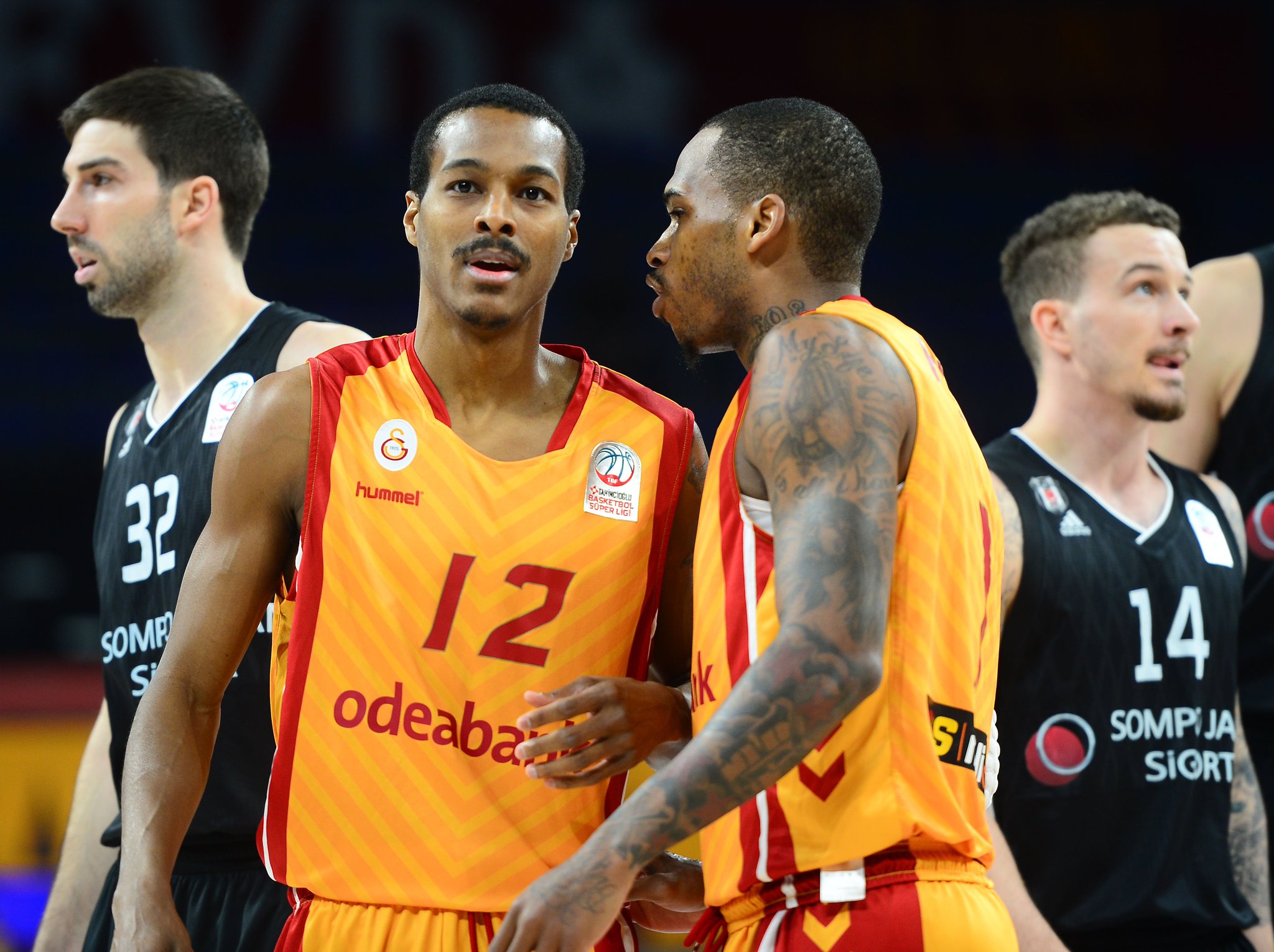 Galatasaray Basketbol on Twitter: &quot;📸 | İlk yarıdan kareler!…