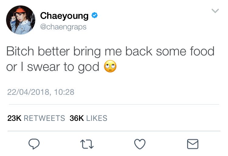 Chaeyoung is left alone with social media, or maybe not