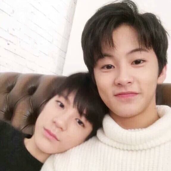 mlactivities's tweet image. mark with jeno (2013-2018)
#HappyJenoDay 💫